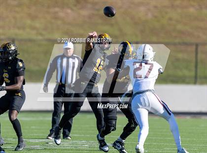 Thumbnail 3 in Jefferson @ Malakoff (UIL 3A DI Regional Playoff) photogallery.