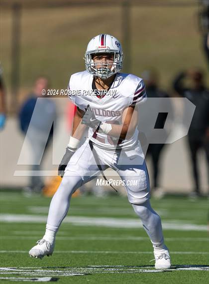 Thumbnail 1 in Jefferson @ Malakoff (UIL 3A DI Regional Playoff) photogallery.