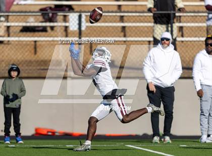 Thumbnail 2 in Jefferson @ Malakoff (UIL 3A DI Regional Playoff) photogallery.