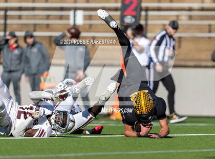 Thumbnail 2 in Jefferson @ Malakoff (UIL 3A DI Regional Playoff) photogallery.