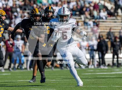Thumbnail 2 in Jefferson @ Malakoff (UIL 3A DI Regional Playoff) photogallery.