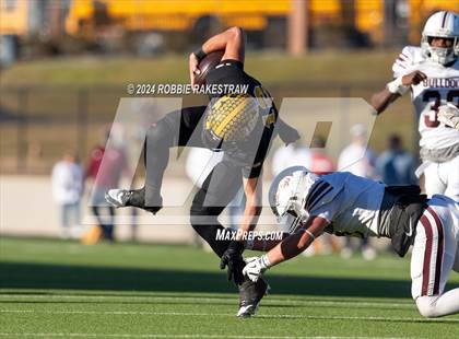 Thumbnail 2 in Jefferson @ Malakoff (UIL 3A DI Regional Playoff) photogallery.