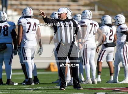 Thumbnail 1 in Jefferson @ Malakoff (UIL 3A DI Regional Playoff) photogallery.