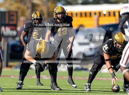Thumbnail 2 in Jefferson @ Malakoff (UIL 3A DI Regional Playoff) photogallery.