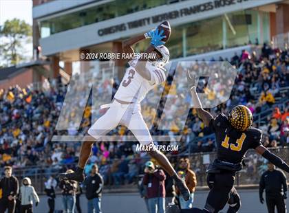 Thumbnail 2 in Jefferson @ Malakoff (UIL 3A DI Regional Playoff) photogallery.