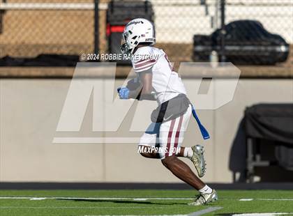 Thumbnail 1 in Jefferson @ Malakoff (UIL 3A DI Regional Playoff) photogallery.
