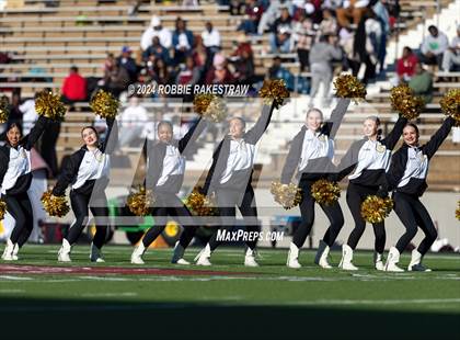 Thumbnail 1 in Jefferson @ Malakoff (UIL 3A DI Regional Playoff) photogallery.