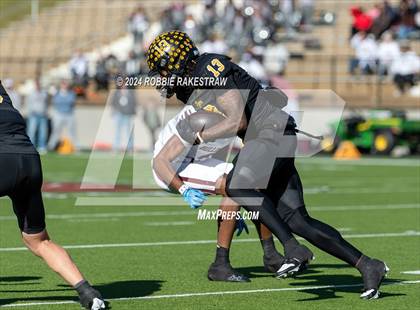 Thumbnail 2 in Jefferson @ Malakoff (UIL 3A DI Regional Playoff) photogallery.