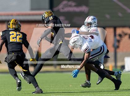 Thumbnail 2 in Jefferson @ Malakoff (UIL 3A DI Regional Playoff) photogallery.