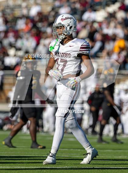Thumbnail 2 in Jefferson @ Malakoff (UIL 3A DI Regional Playoff) photogallery.