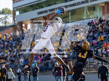 Thumbnail 1 in Jefferson @ Malakoff (UIL 3A DI Regional Playoff) photogallery.