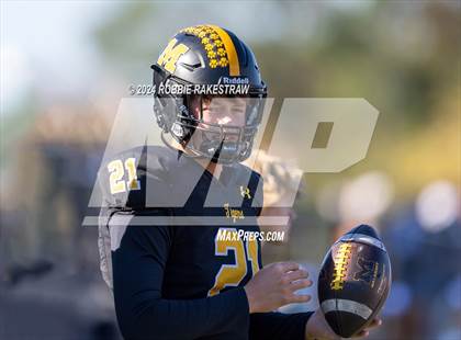 Thumbnail 3 in Jefferson @ Malakoff (UIL 3A DI Regional Playoff) photogallery.