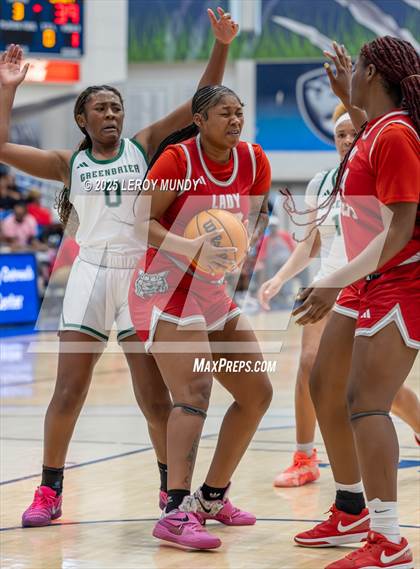 Thumbnail 1 in Greenbrier vs. Laney photogallery.