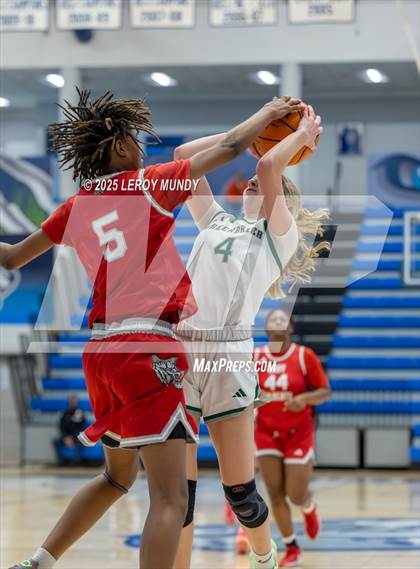 Thumbnail 3 in Greenbrier vs. Laney photogallery.