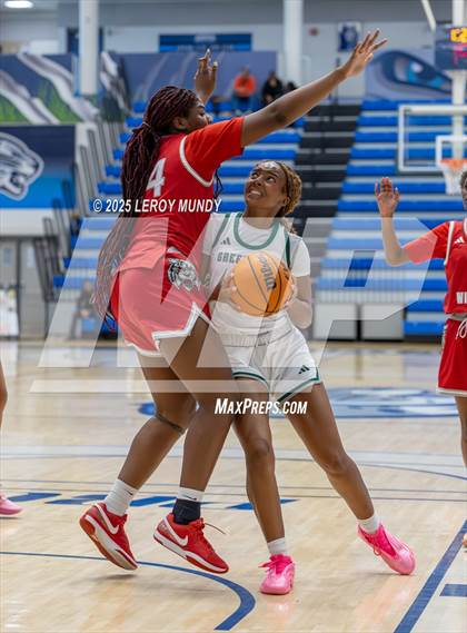 Thumbnail 1 in Greenbrier vs. Laney photogallery.