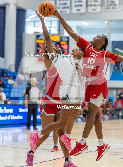 Thumbnail 3 in Greenbrier vs. Laney photogallery.