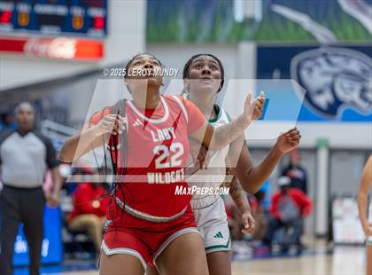 Thumbnail 1 in Greenbrier vs. Laney photogallery.