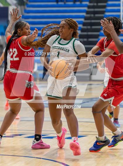 Thumbnail 1 in Greenbrier vs. Laney photogallery.