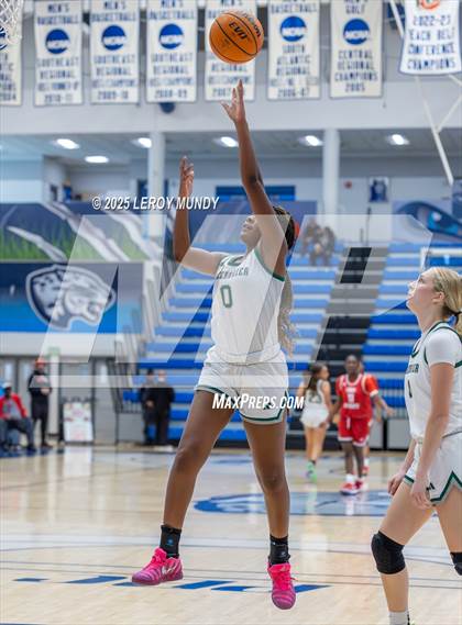 Thumbnail 3 in Greenbrier vs. Laney photogallery.