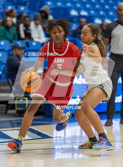 Thumbnail 3 in Greenbrier vs. Laney photogallery.