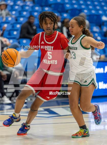 Thumbnail 1 in Greenbrier vs. Laney photogallery.