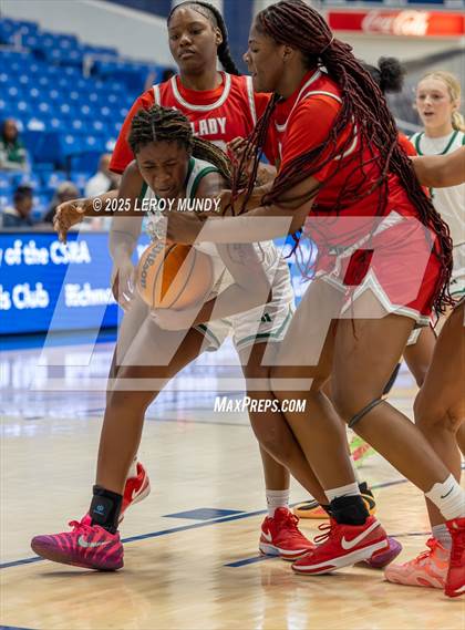 Thumbnail 3 in Greenbrier vs. Laney photogallery.