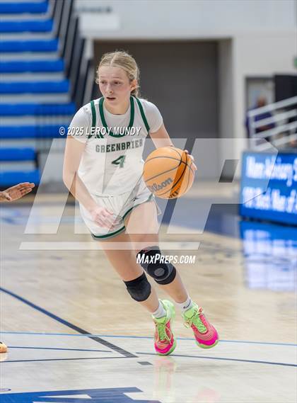 Thumbnail 1 in Greenbrier vs. Laney photogallery.