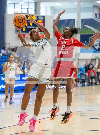 Thumbnail 2 in Greenbrier vs. Laney photogallery.