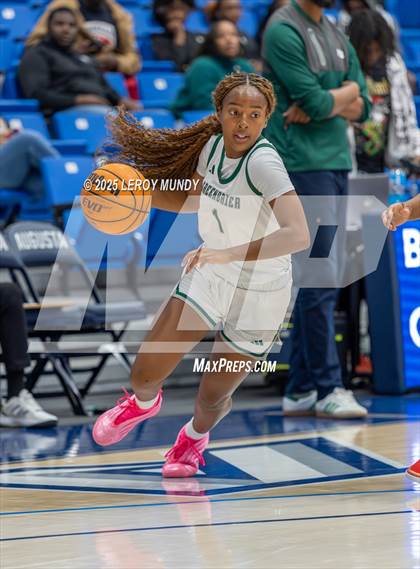 Thumbnail 1 in Greenbrier vs. Laney photogallery.