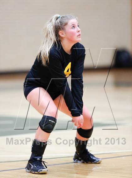 Thumbnail 1 in Cottonwood @ Hillcrest photogallery.
