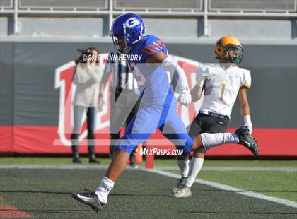 Thumbnail 2 in Bishop Manogue vs. Bishop Gorman (NIAA 4A Final) photogallery.