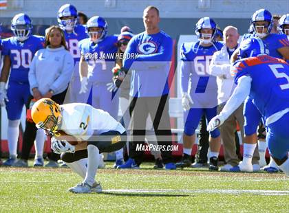 Thumbnail 2 in Bishop Manogue vs. Bishop Gorman (NIAA 4A Final) photogallery.