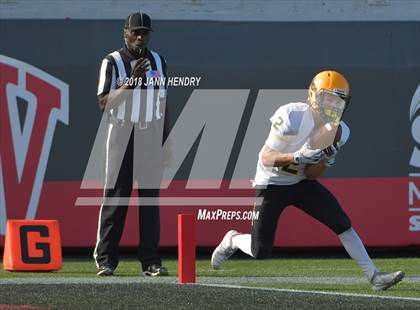 Thumbnail 2 in Bishop Manogue vs. Bishop Gorman (NIAA 4A Final) photogallery.