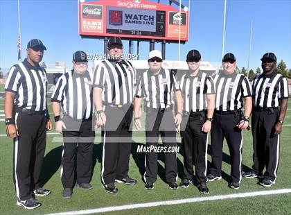 Thumbnail 2 in Bishop Manogue vs. Bishop Gorman (NIAA 4A Final) photogallery.
