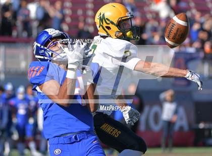 Thumbnail 2 in Bishop Manogue vs. Bishop Gorman (NIAA 4A Final) photogallery.
