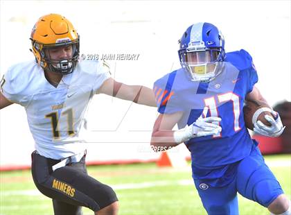 Thumbnail 2 in Bishop Manogue vs. Bishop Gorman (NIAA 4A Final) photogallery.