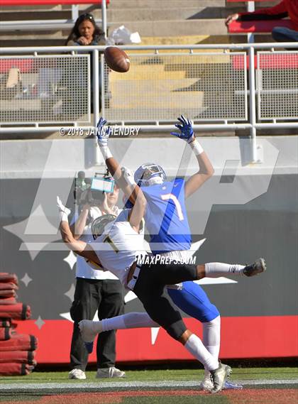 Thumbnail 1 in Bishop Manogue vs. Bishop Gorman (NIAA 4A Final) photogallery.