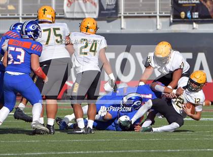 Thumbnail 3 in Bishop Manogue vs. Bishop Gorman (NIAA 4A Final) photogallery.