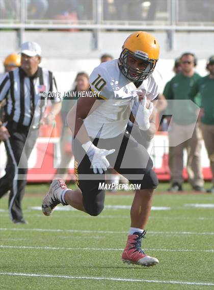 Thumbnail 2 in Bishop Manogue vs. Bishop Gorman (NIAA 4A Final) photogallery.
