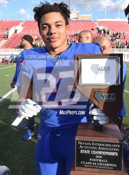 Thumbnail 2 in Bishop Manogue vs. Bishop Gorman (NIAA 4A Final) photogallery.
