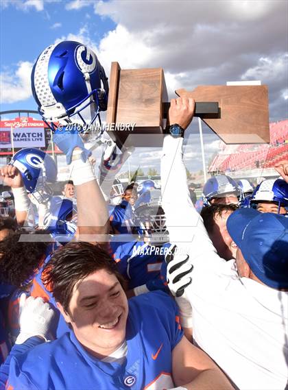 Thumbnail 3 in Bishop Manogue vs. Bishop Gorman (NIAA 4A Final) photogallery.