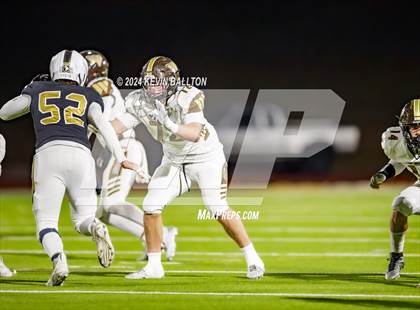 Thumbnail 3 in West vs. Oak Park (CIF SS DIVISION 7 Round 2 ) photogallery.
