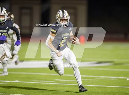 Thumbnail 2 in West vs. Oak Park (CIF SS DIVISION 7 Round 2 ) photogallery.