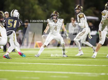 Thumbnail 3 in West vs. Oak Park (CIF SS DIVISION 7 Round 2 ) photogallery.