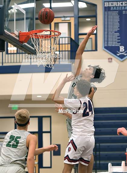 Thumbnail 2 in St. Petersburg vs Cornerstone Christian (National Hoop Fest Tournament) photogallery.