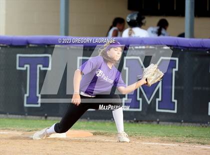 Thumbnail 1 in Richland vs Timber Creek photogallery.