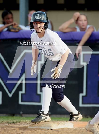 Thumbnail 3 in Richland vs Timber Creek photogallery.