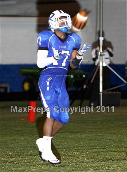 Thumbnail 3 in Gilmer @ Daingerfield photogallery.