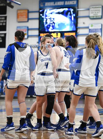 Thumbnail 3 in Ralston Valley vs. Highlands Ranch (CHSAA 5A Great 8) photogallery.