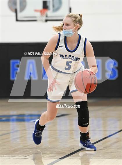 Thumbnail 2 in Ralston Valley vs. Highlands Ranch (CHSAA 5A Great 8) photogallery.